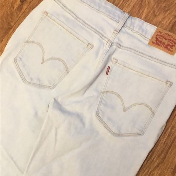 Levi’s 721 High Rise Skinny Distressed Light Wash Denim Jeans Size 28 - Picture 8 of 16